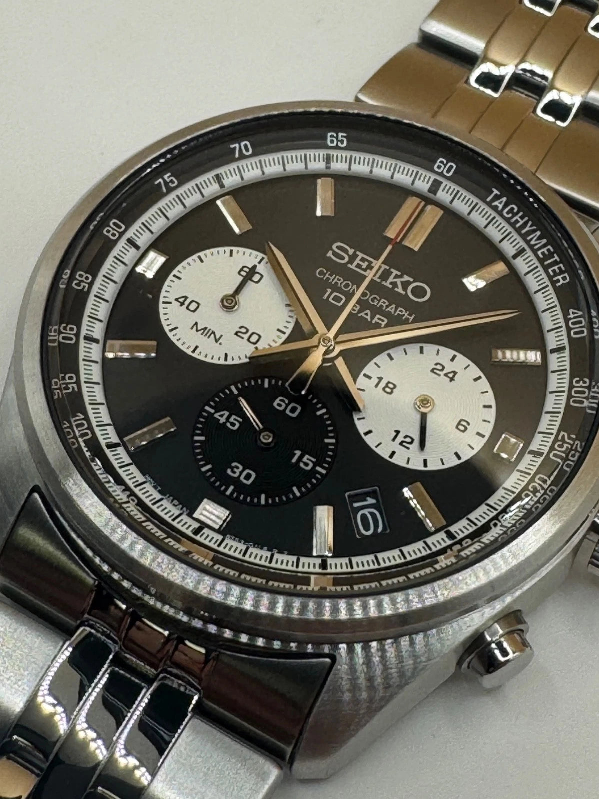 Reloj Seiko cronógrafo esfera negra - SSB429